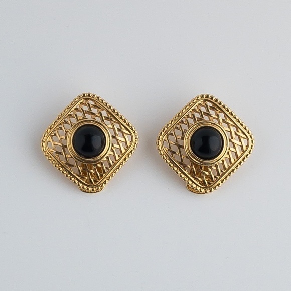 Vendome Earrings Gold Tone Large Diamond Mesh Design Black Glass Cabochon Center - Picture 1 of 10